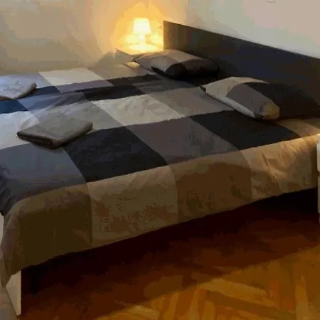 Pula-center And Apartmán