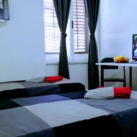 Apartmán Pula-center And *