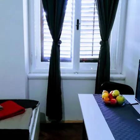 Apartmán Pula-center And *