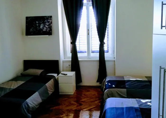 Apartman Pula-center And