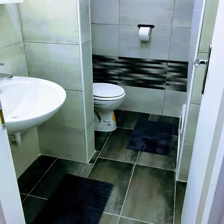 Apartment Pula-center And *