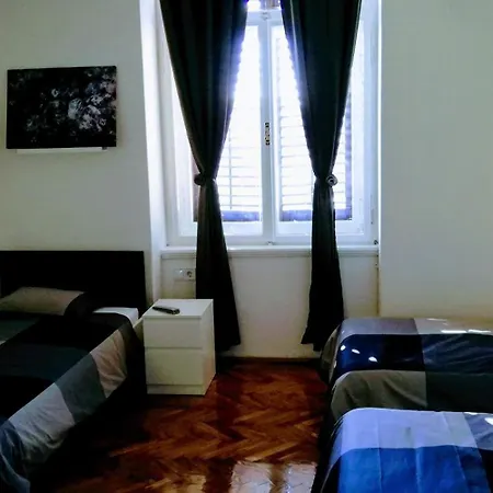 Apartment Pula-center And