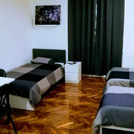 Lägenhet Pula-center And Pula