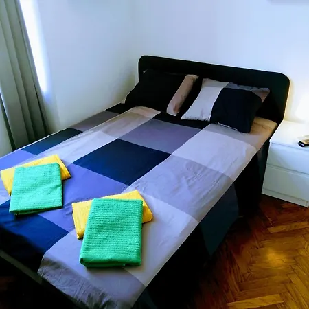 Pula-center And Apartment *