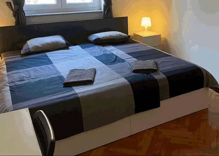 Pula-center And Appartamento *