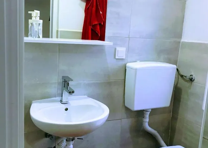 Appartamento Pula-center And *